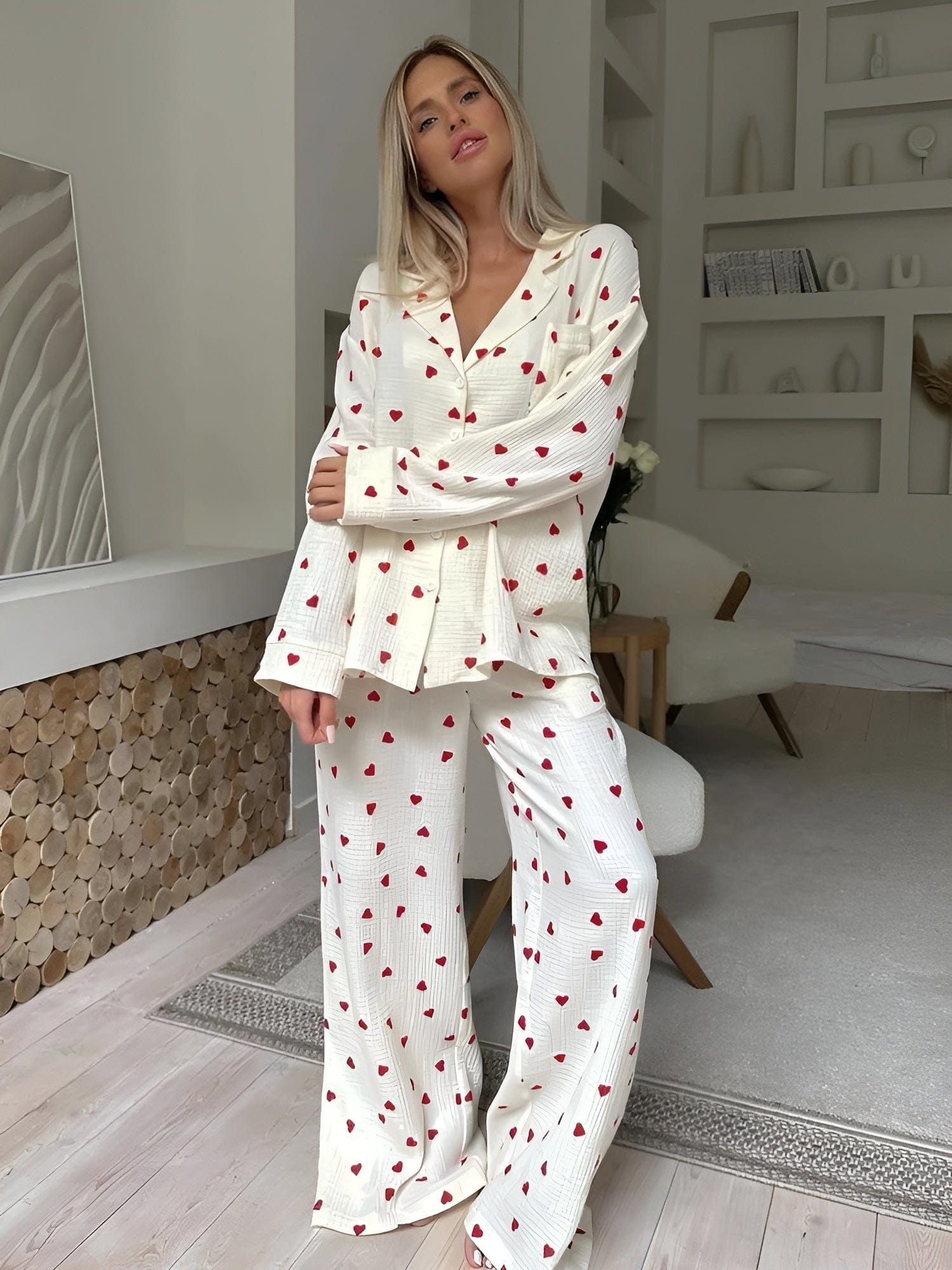 Lola - The Aesthetic Heart Pyjama Set Mykozo