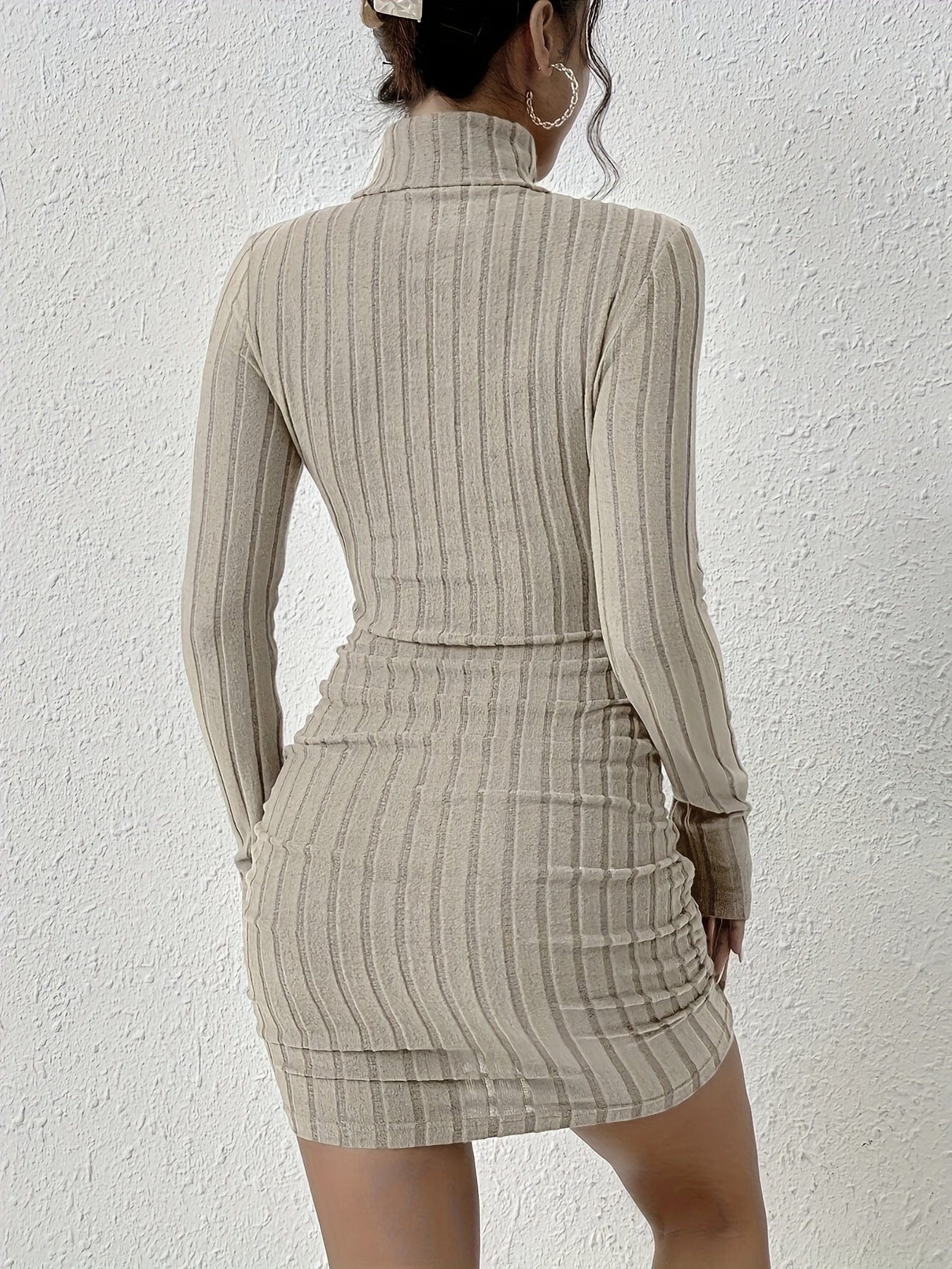 Jurk SYBEL - BODYCON JURK Mykozo